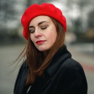 Meet your Posher, Sara